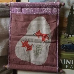 Cloth wall pocket for treasures